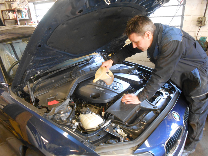 BMW service